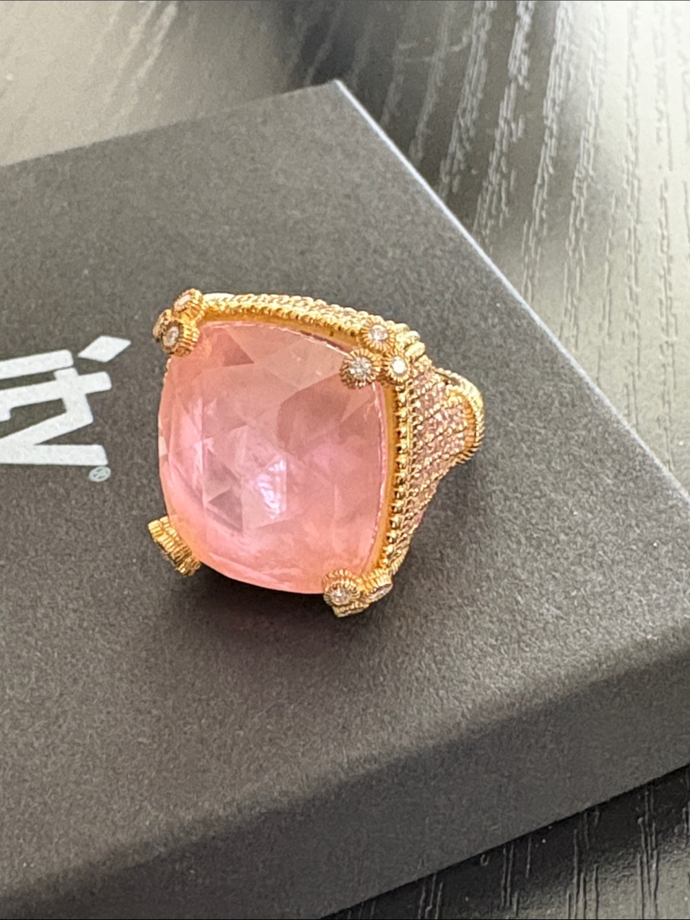 Judith Ripka pink doublet ring. Size 6 - Picture 2 of 5